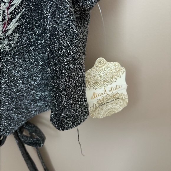 Altar'd State Women's Cropped Tank Top Black Music City Graphic M - Picture 3 of 4